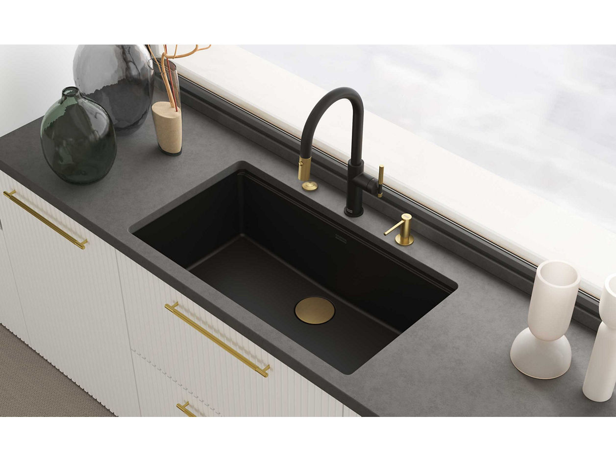 Franke Colorline accessories in a peak sink