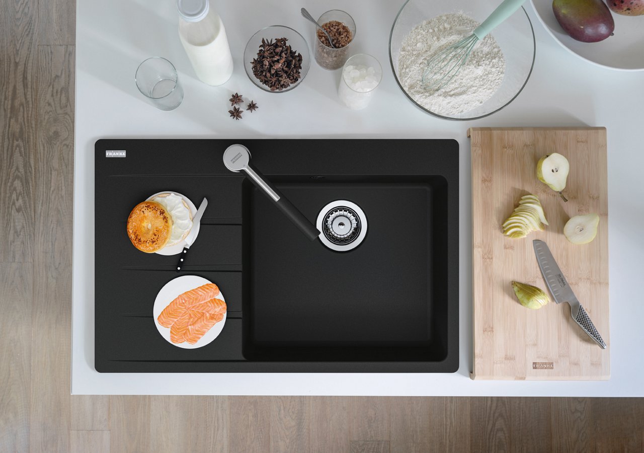Кухонная мойка Franke Centro из материала Fragranite