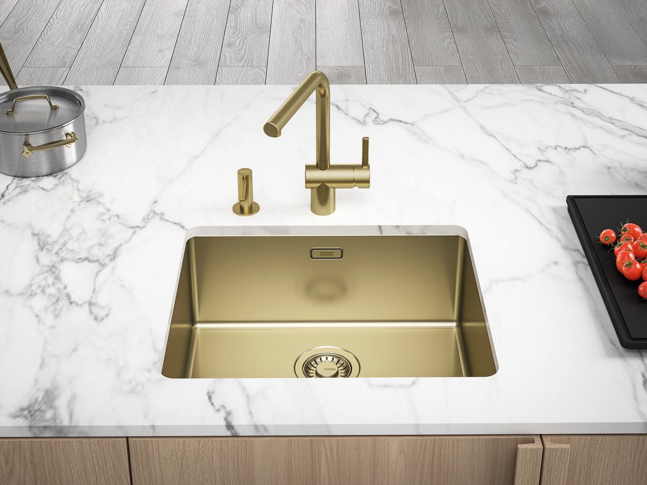 Franke gold sink, gold tap and gold soap dispenser