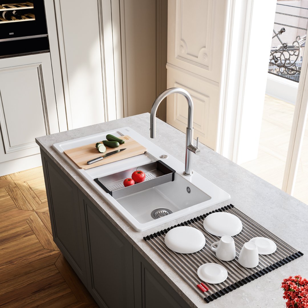 Franke ceramic kitchen sink with accessories and matching steel tap
