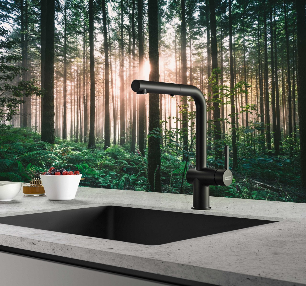 Franke Active pull-out faucet in Matte Black