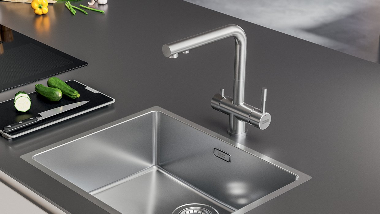 Franke kitchen system with stainless steel tap and bowl