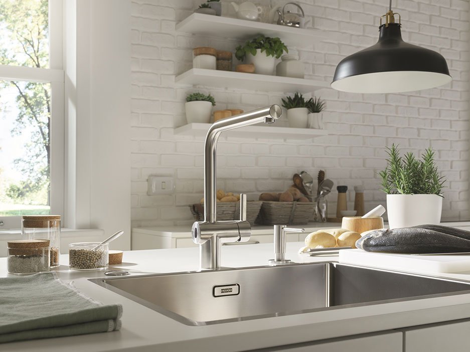 Atlas Neo Sensor kitchen tap