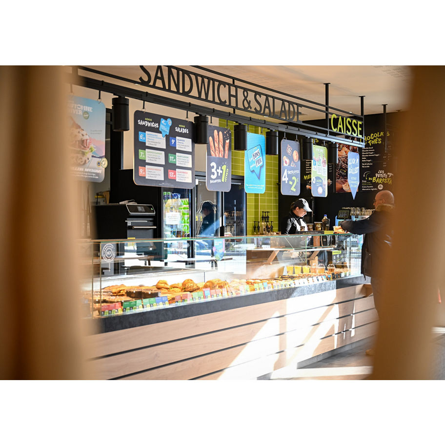 Franke Coffee Systems, Boulangerie Ange inside view, customer being served at the counter
