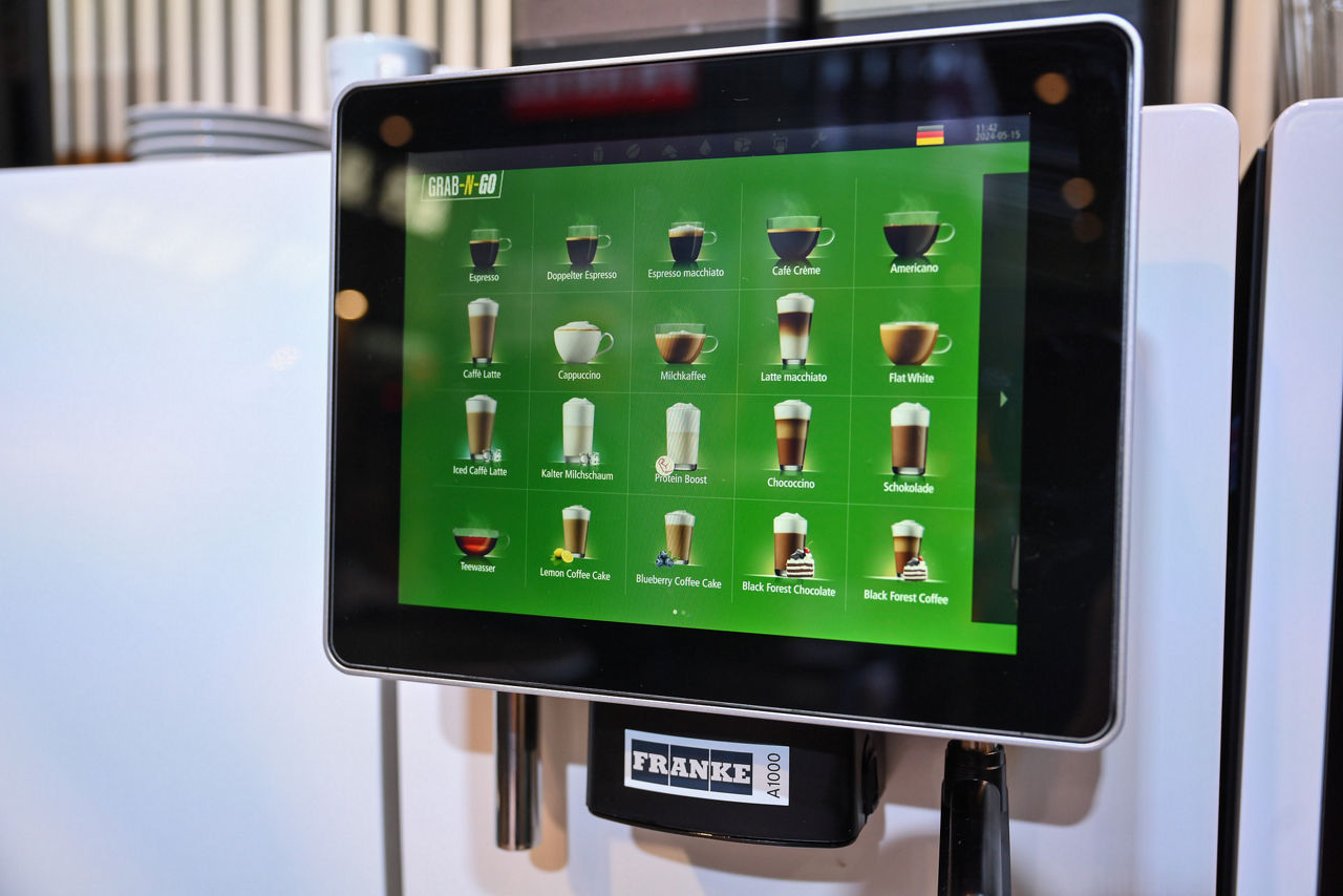 Coffee machine screen