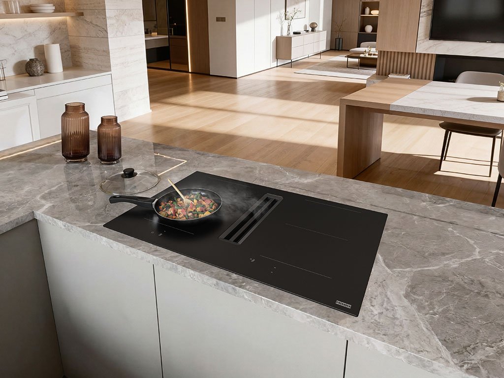 Franke Mythos 2gether Supreme matt induction hob with integrated extractor in use