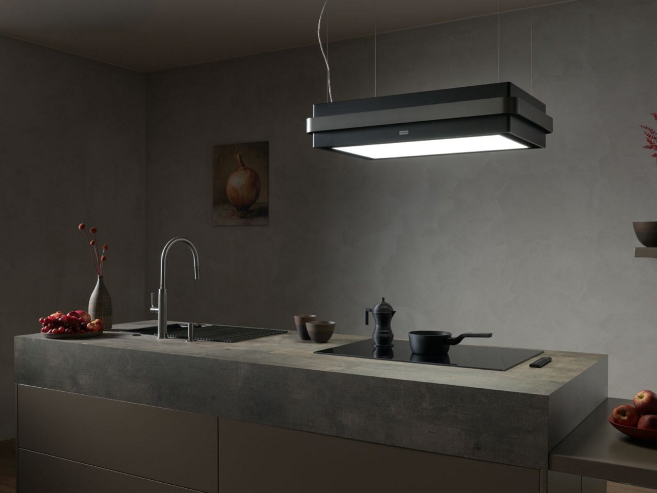 Dark grey island kitchen with Anthracite metallic finishes