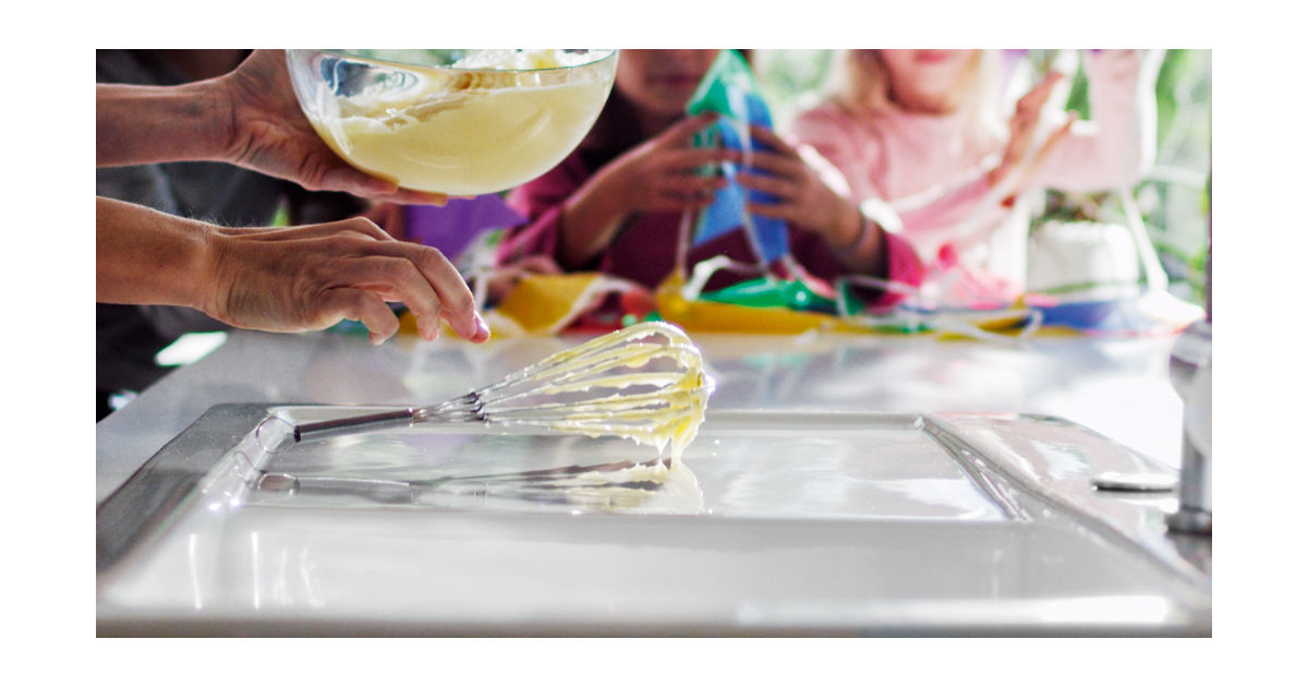 How to Clean Ceramic Sinks