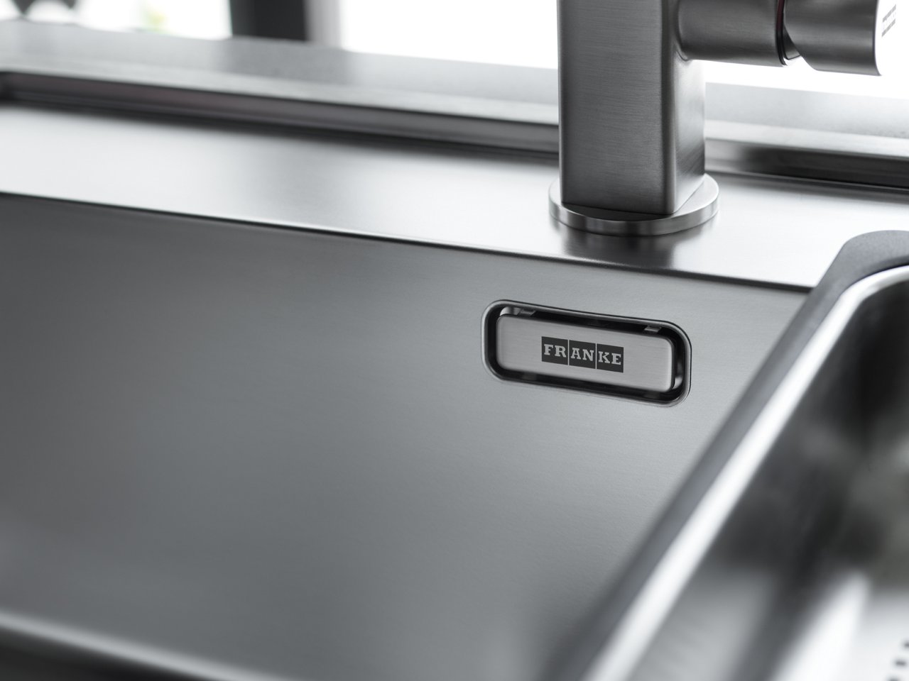 Kitchen Sinks | Stainless Steel & Granite SInks| Franke Kitchen Sinks | Stainless Steel & Granite SInks| Franke