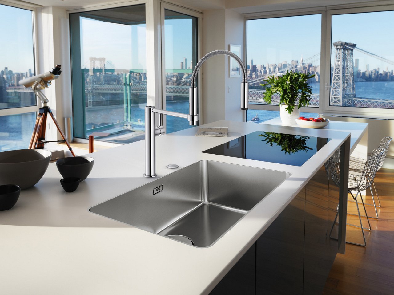 Franke Mythos bowl in stainless steel and Pescara kitchen tap