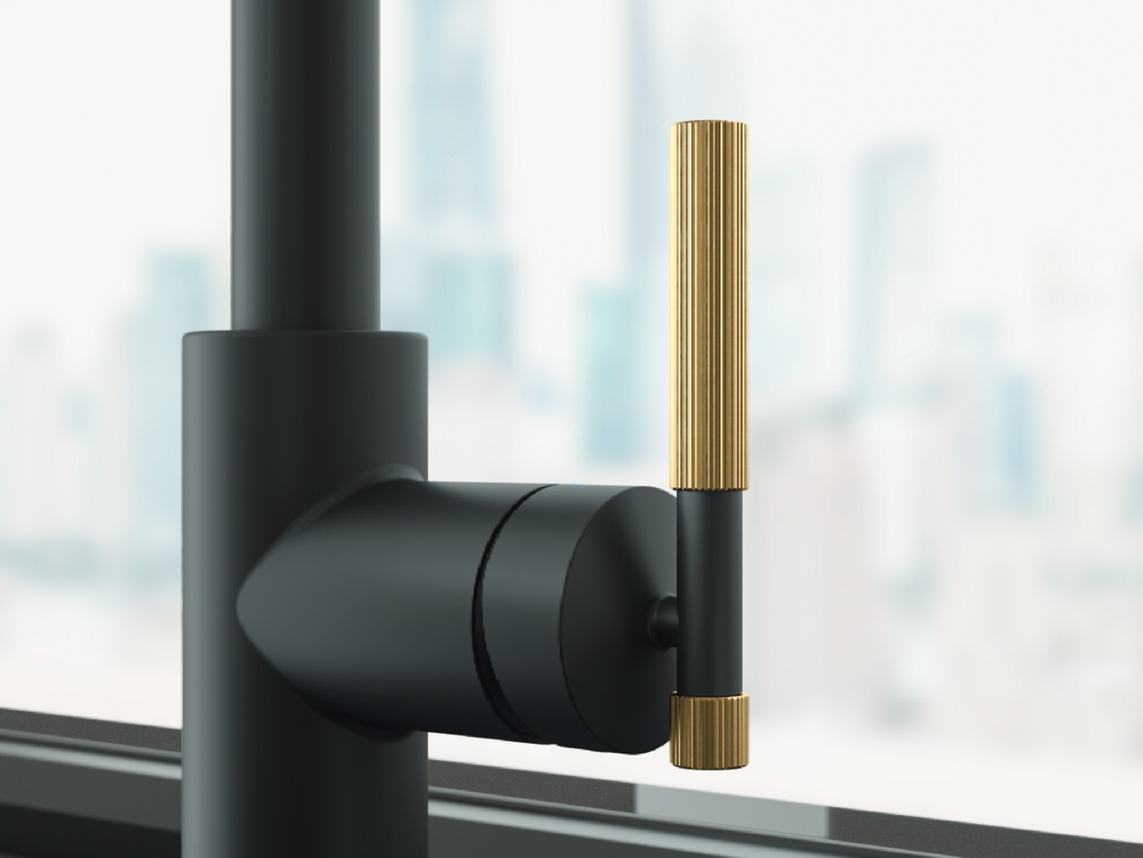 Stripes details of Maris Stripes Tap in color blakc matt with gold detail