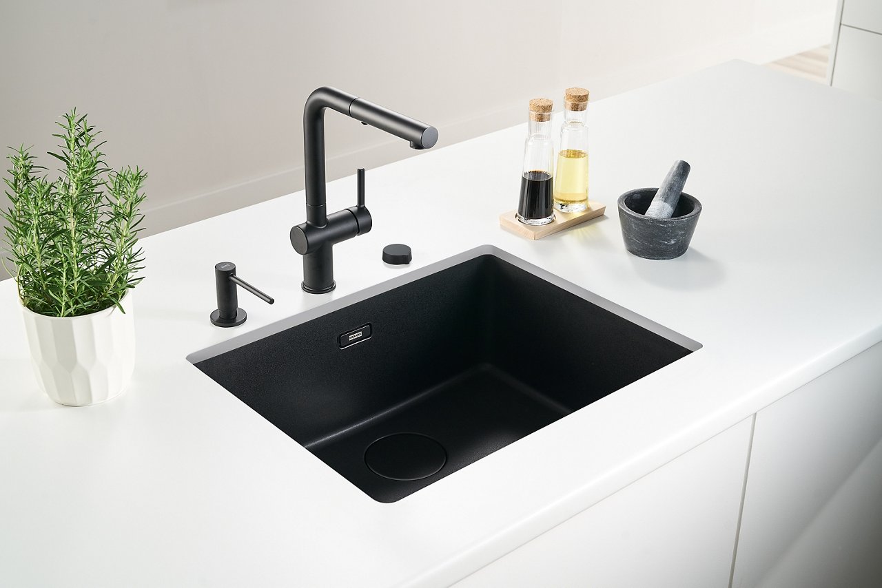 Urban City black double bowl fragranite sink on white counter