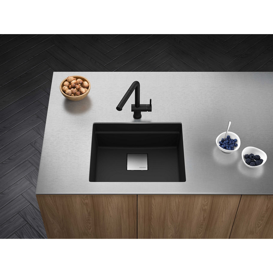 Franke presenta Fragranite Black Matt