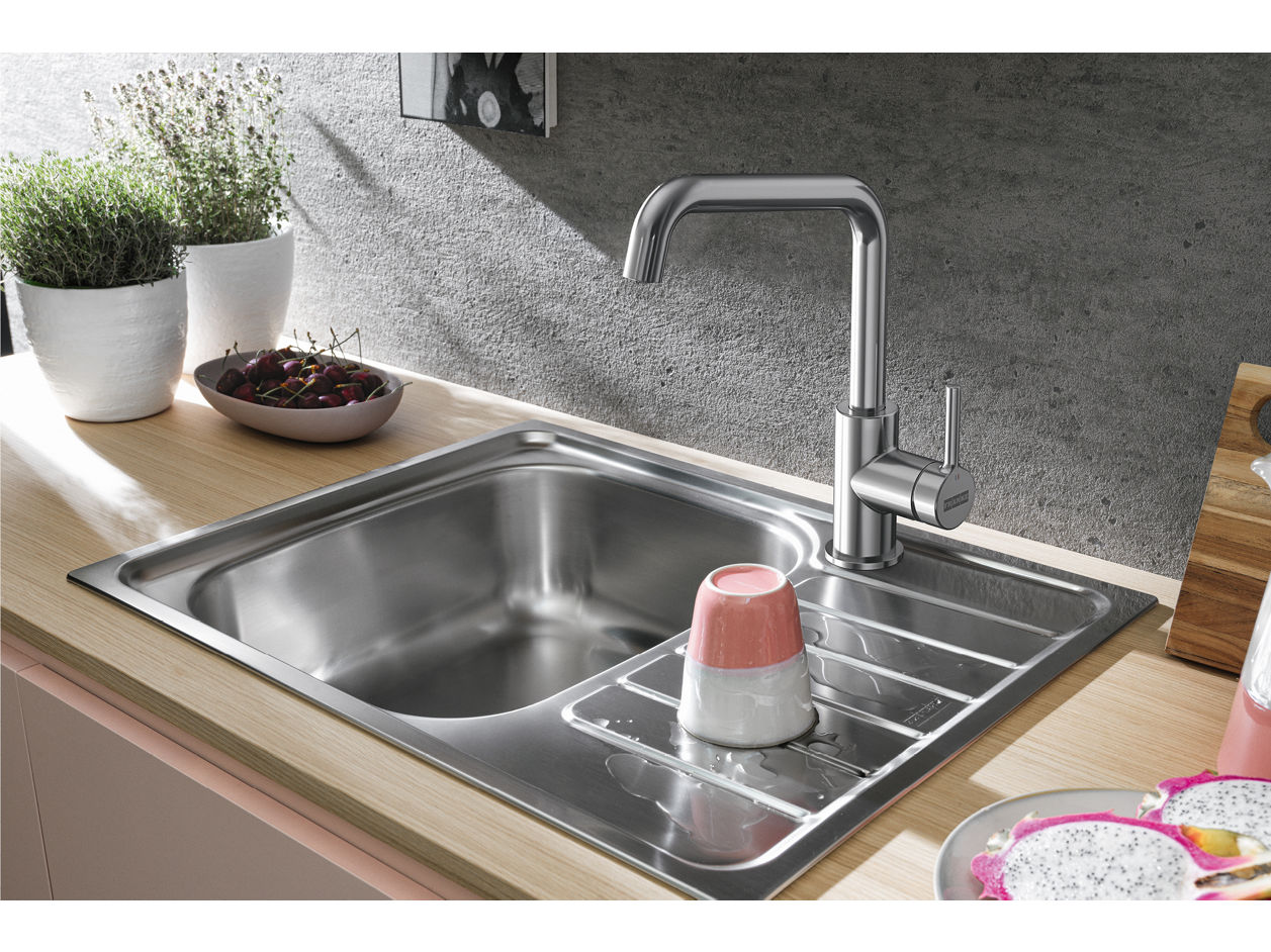 Змішувач Franke Lina U на мийці SRL 611-62